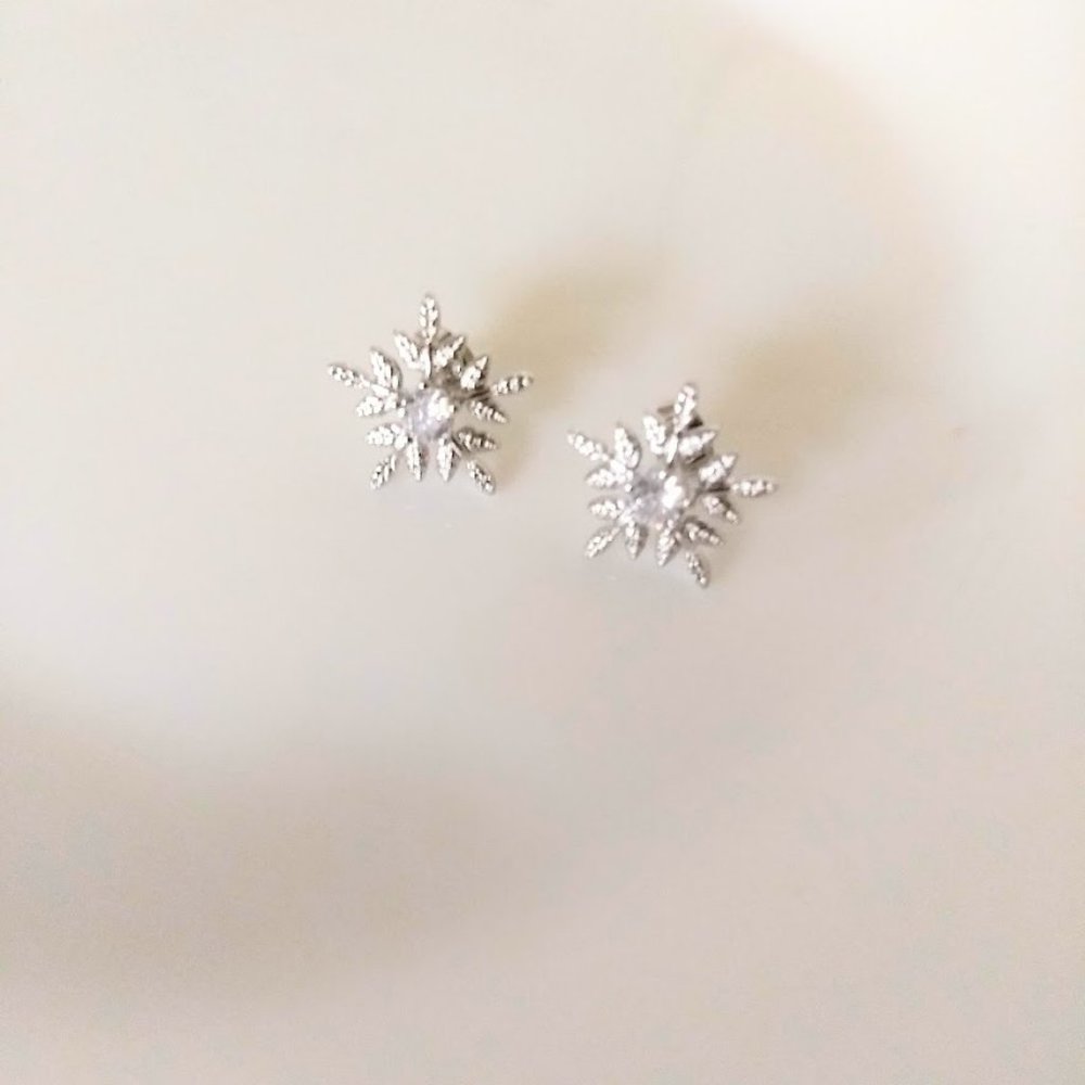 QVC Diamonique Epiphany Winter Snowflake Studs